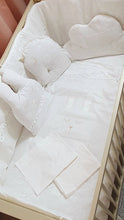 Load image into Gallery viewer, Baby Bedding set dubai gazania 